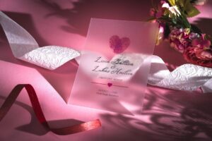 transparentní svatební oznámení fingerprints