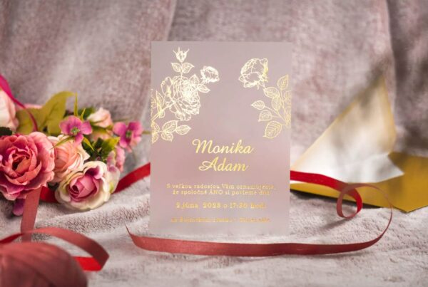 transparentní svatební oznámení kvetiny