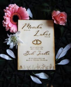 přírodní svatební oznámení