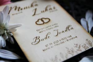 přírodní svatební oznámení