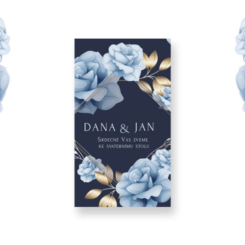 tmavě modrá pozvánka ke svatebnímu stolu s modrými růžemi