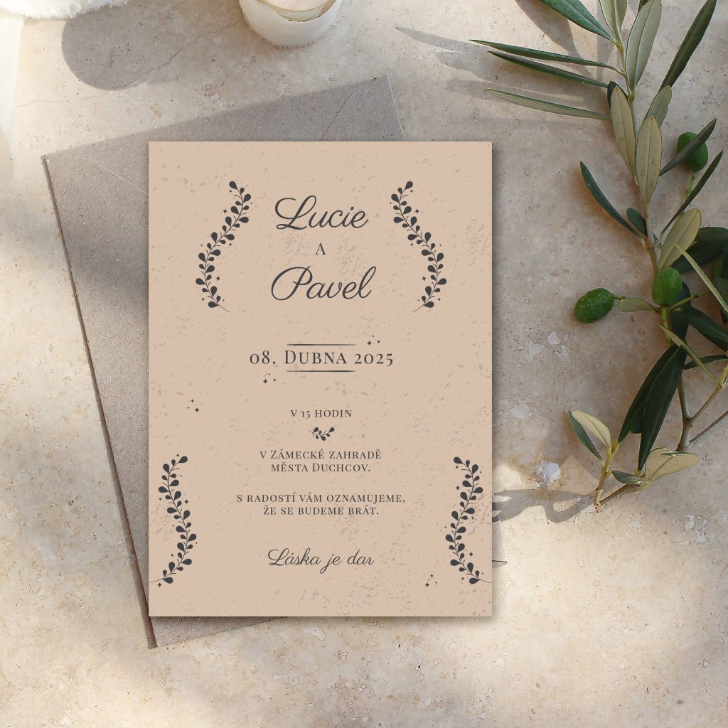 Vintage svatební oznámení na recyklovaném pozadí