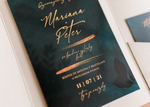 rozkládací svatební oznámení s kapsou zelený