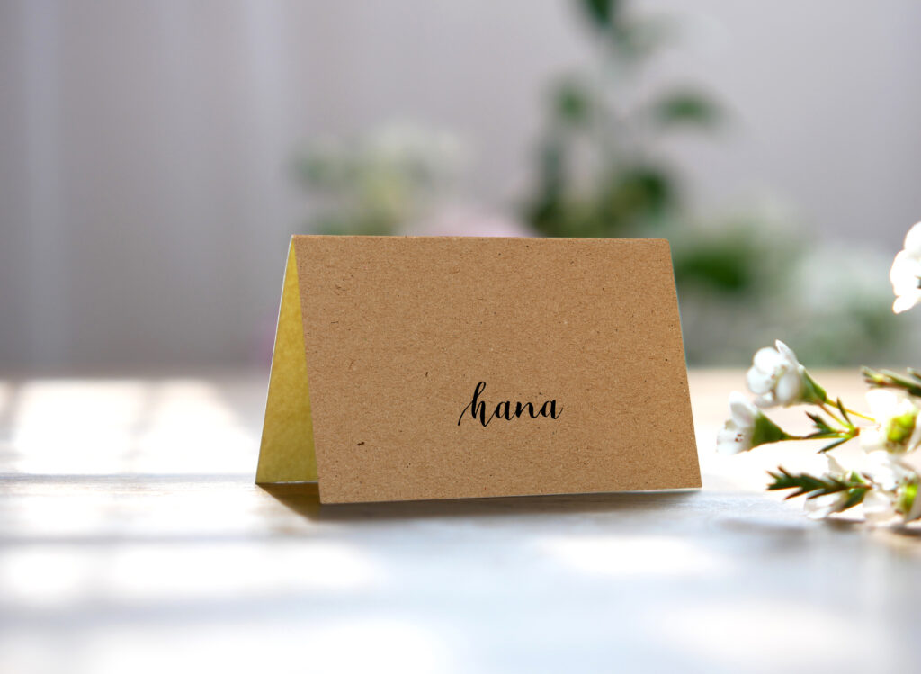 Přírodní svatební jmenovka imitace craft papír