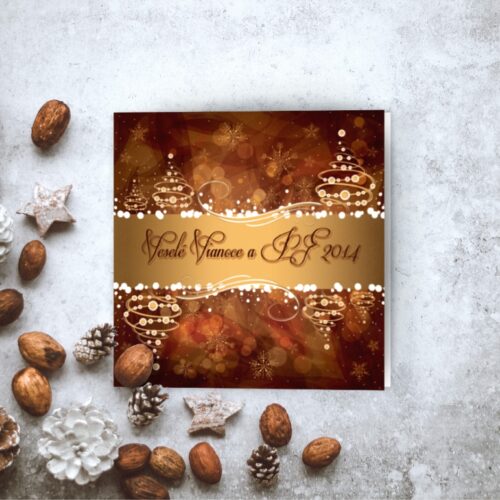 Hnědé nopvoročenky se stromy a vločkami