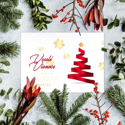 novoročenka s červeným stromem a zlatými hvězdami