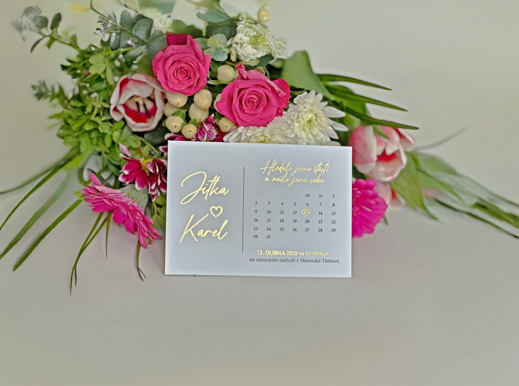Luxusní transparentní svatební oznámení Kalendář