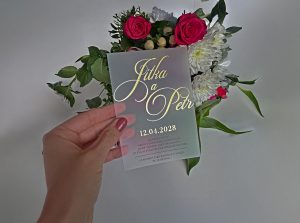 svatební oznámení transparentní s metalickým potiskem