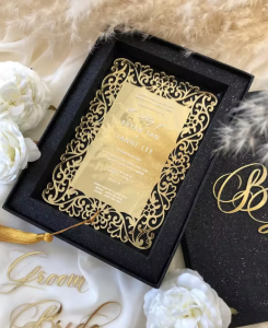 zrcadlové svatební oznámení