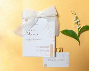 svatební oznámení s mašlí