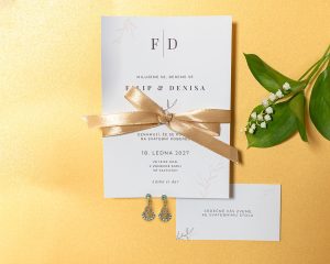 svatební oznámení s mašlí