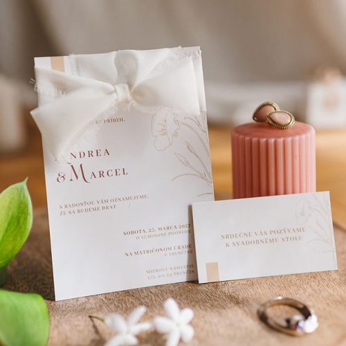 svatební oznámení s mašlí